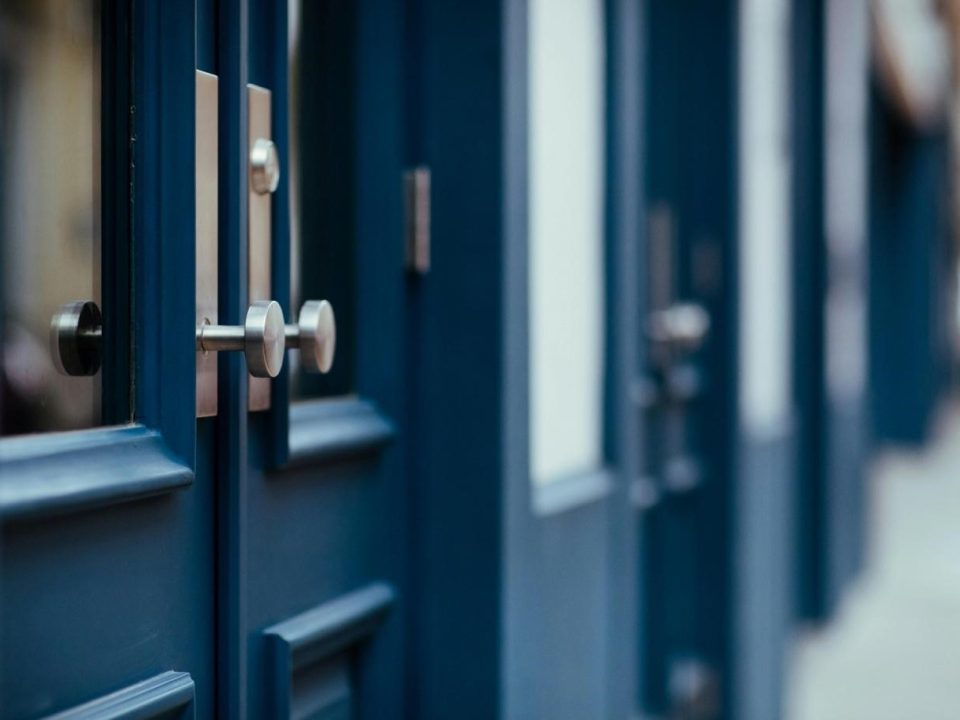 7 Questions to Ask a Commercial Painter in Concord